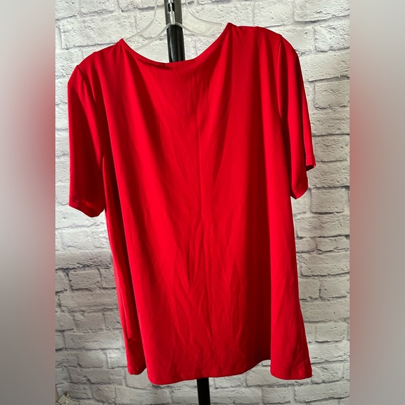 Sz L Susan Graver Essentials Excellent condition!Red w/ bar wearable perfection! - Picture 3 of 4